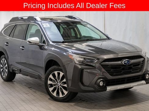 Used 2023 Subaru Outback Touring AWD/4WD image 1