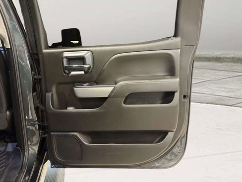 Used 2019 Chevrolet Silverado 2500 LT image 25