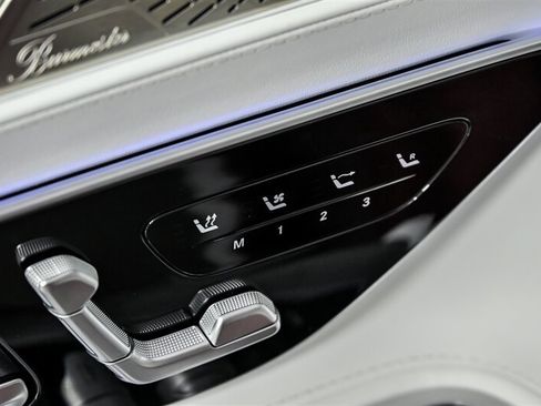 Used 2026 Mercedes-Benz Maybach SL 680 image 18