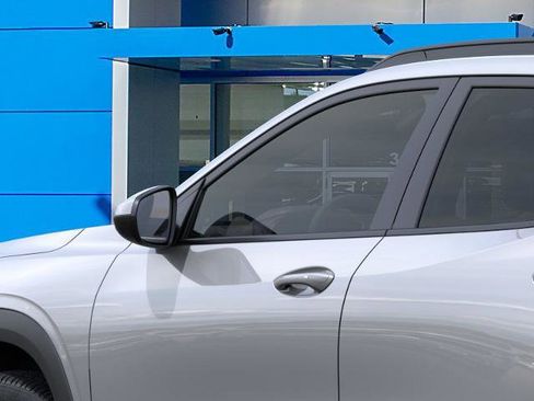 New 2026 Chevrolet Trax LT w/ LT Convenience Package FWD image 33