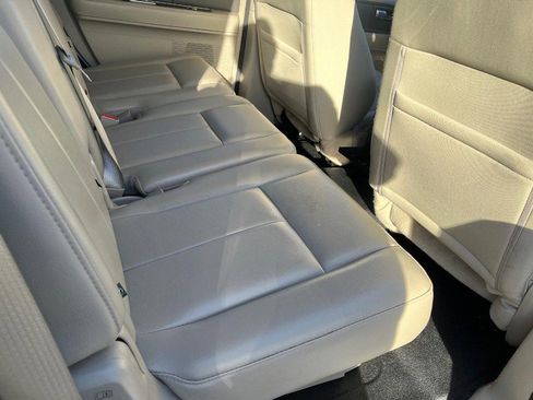 Used 2013 Ford Expedition XL w/ HD Trailer Tow Pkg image 10