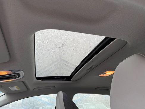 New 2026 Hyundai Elantra Limited FWD image 27
