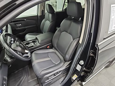 Used 2025 Honda Pilot EX-L image 29