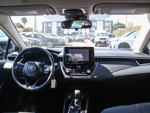 Used 2026 Toyota Corolla LE FWD image 13