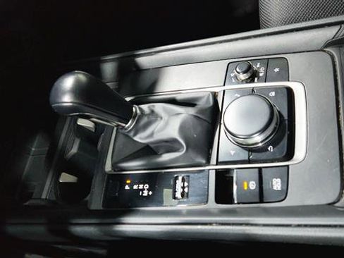 Used 2024 MAZDA CX-50 AWD 2.5 S w/ Preferred Package image 18