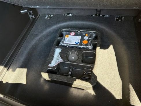 Certified 2022 Jeep Compass Limited AWD/4WD image 11