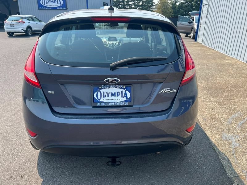 Used 2013 Ford Fiesta SE FWD image 13