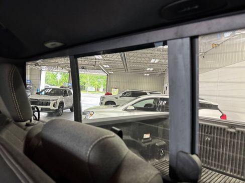 Used 2020 RAM 1500 Big Horn AWD/4WD image 40
