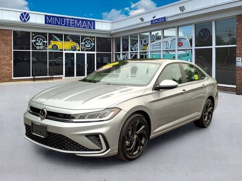 Certified 2026 Volkswagen Jetta SE w/ Black Wheel Package FWD image 1