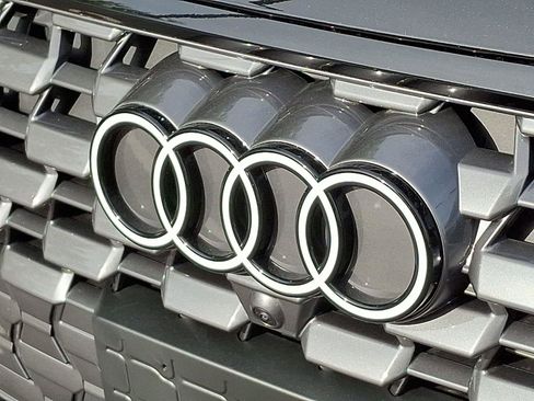 New 2026 Audi Q5 Premium Plus image 22