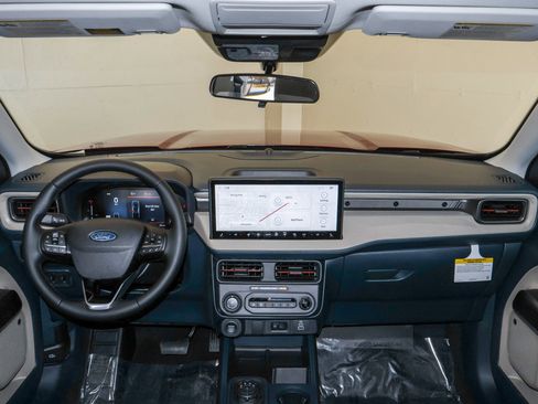 Used 2026 Ford Maverick XLT FWD image 26