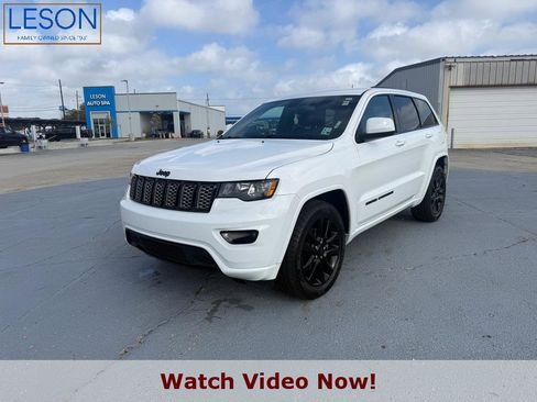 Used 2019 Jeep Grand Cherokee Altitude RWD image 1