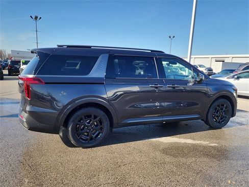 New 2026 Kia Carnival SX Prestige image 2