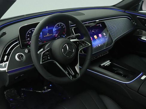 New 2026 Mercedes-Benz E 350 Sedan image 4