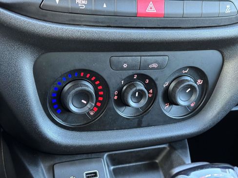 Used 2022 RAM ProMaster City Tradesman image 24