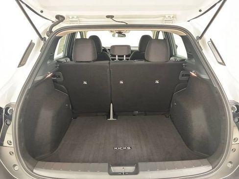 Used 2025 Nissan Kicks S FWD image 17