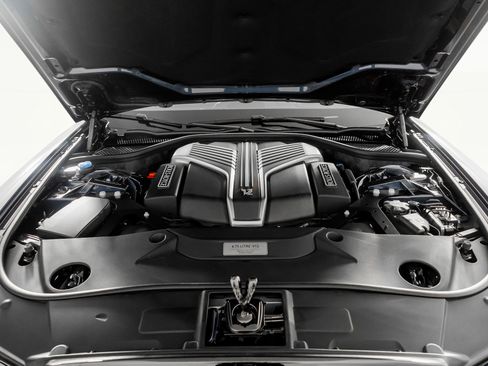 Used 2024 Rolls-Royce Ghost Black Badge w/ Black Badge Ghost Package image 61