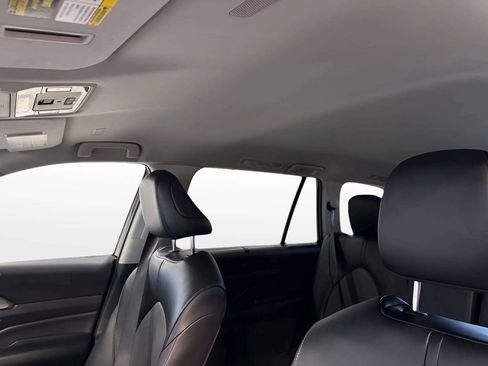 Used 2025 Toyota Grand Highlander AWD image 20
