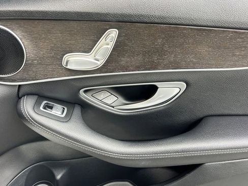 Used 2020 Mercedes-Benz C 300 C 300 image 19