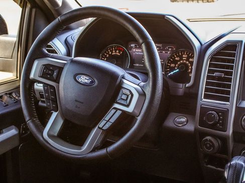 Used 2016 Ford F150 Lariat AWD/4WD image 26