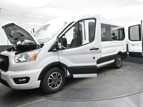 Used 2022 Ford Transit 350 XLT image 42