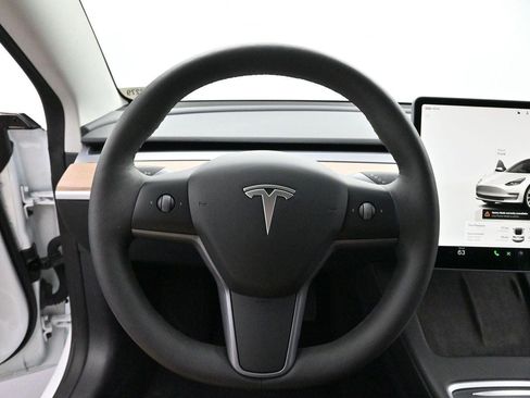 Used 2022 Tesla Model 3 RWD image 14