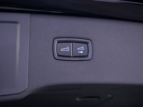 New 2026 Porsche Cayenne AWD/4WD image 33