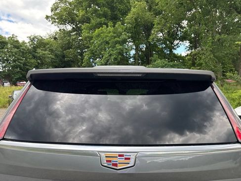 Used 2022 Cadillac Escalade ESV Premium Luxury AWD/4WD image 6