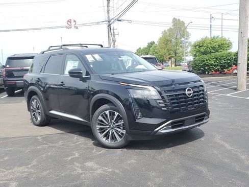 New 2026 Nissan Pathfinder Platinum AWD/4WD image 34
