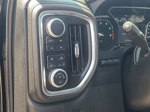Used 2019 GMC Sierra 1500 Denali w/ Denali Ultimate Package AWD/4WD image 15