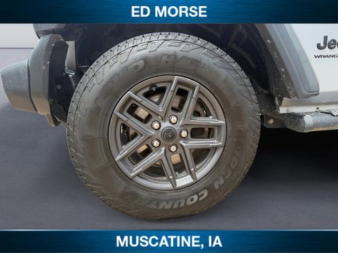 Used 2024 Jeep Wrangler Unlimited Sport w/ Convenience Group AWD/4WD image 14