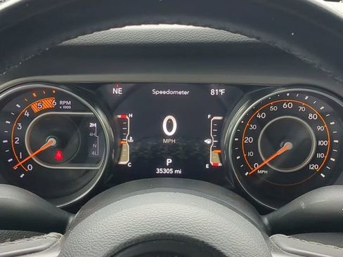 Used 2022 Jeep Gladiator Willys image 29