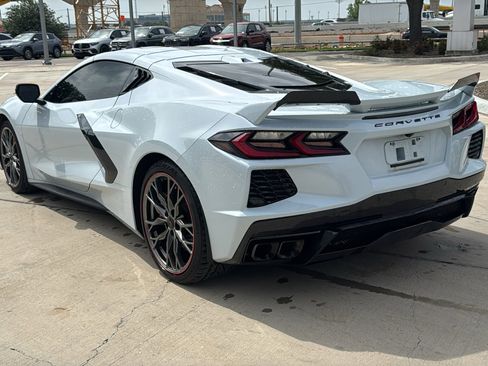 Used 2023 Chevrolet Corvette Stingray Preferred Cpe w/ Z51 Performance Package RWD image 5