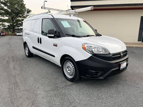 Used 2018 RAM ProMaster City Tradesman FWD image 3