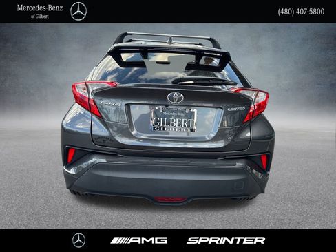 Used 2022 Toyota C-HR Limited image 4