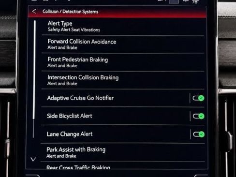 Used 2025 GMC Yukon Denali w/ Denali Reserve Package AWD/4WD image 35