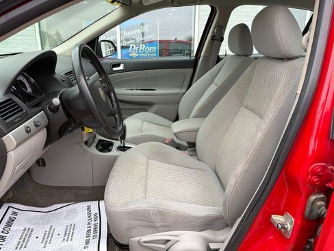 Used 2005 Chevrolet Cobalt LS w/ Preferred Equipment Group image 8