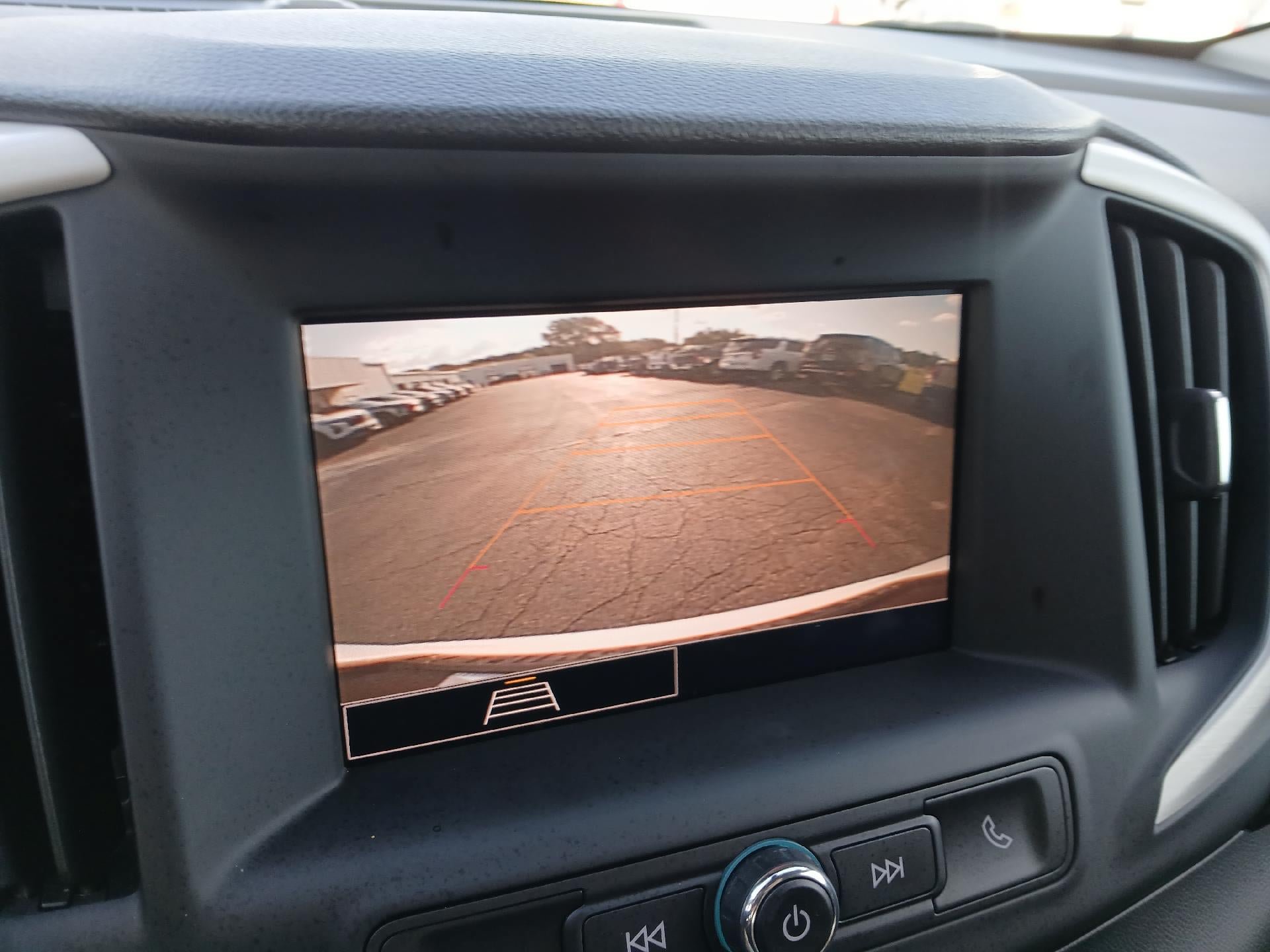 Used 2024 GMC Terrain SLE w/ Driver Convenience Package AWD/4WD image 28