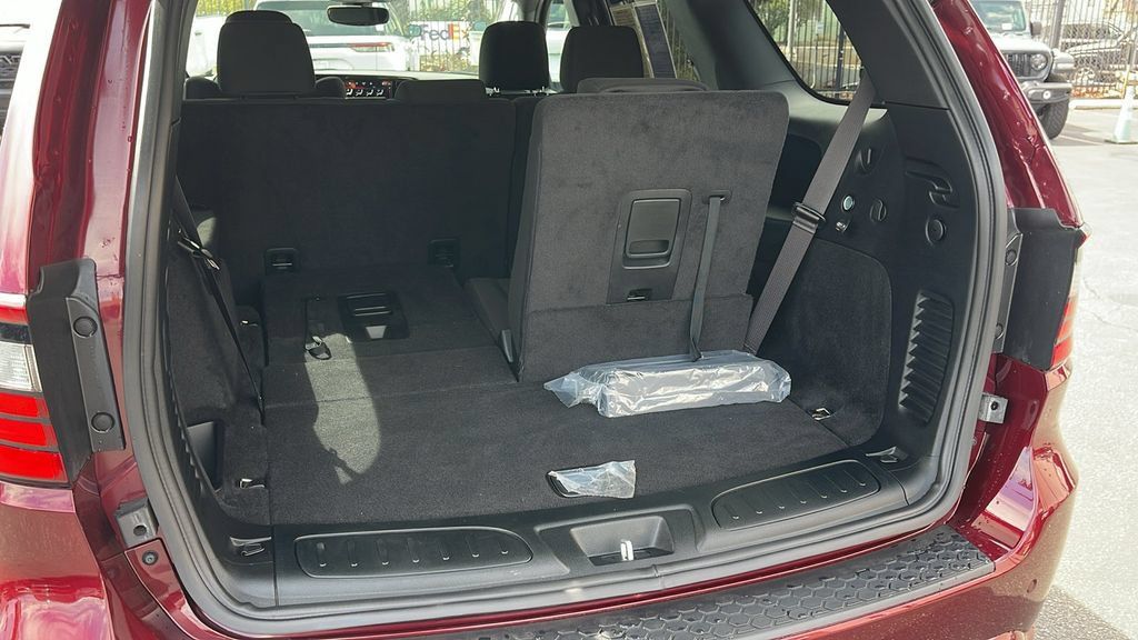 Used 2026 Dodge Durango GT RWD image 9