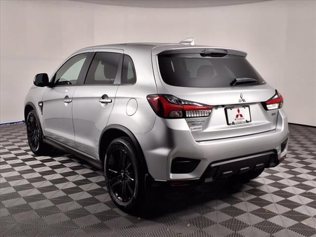 Used 2024 Mitsubishi Outlander Sport LE AWD/4WD image 5