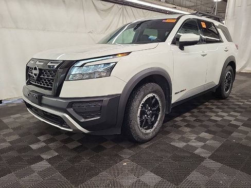 Used 2024 Nissan Pathfinder Rock Creek AWD/4WD image 1