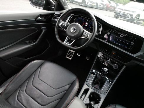 Certified 2021 Volkswagen Jetta GLI Autobahn FWD image 9
