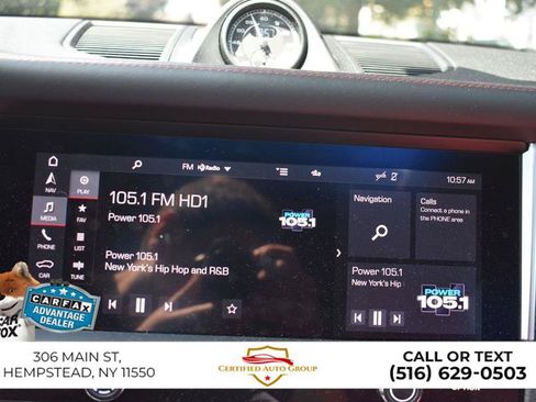 Used 2023 Porsche Macan Turbo AWD/4WD image 17