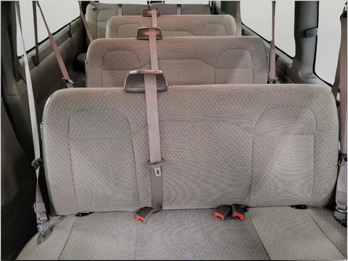 Used 2025 Chevrolet Express 3500 LS image 22