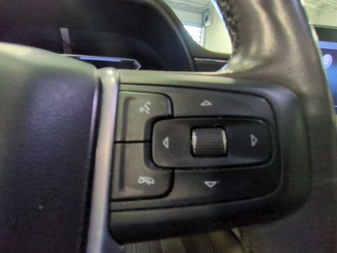 Used 2021 GMC Yukon SLT w/ SLT Luxury Plus Package image 15