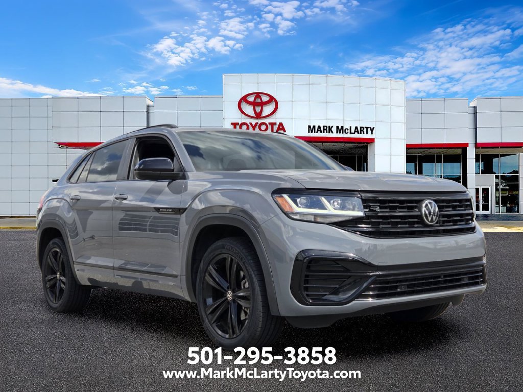 Used 2023 Volkswagen Atlas Cross Sport SEL R-Line AWD/4WD image 7