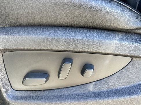 Used 2017 Chevrolet Tahoe LT w/ Luxury Package image 25