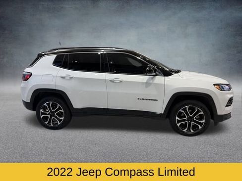 Used 2022 Jeep Compass Limited image 2