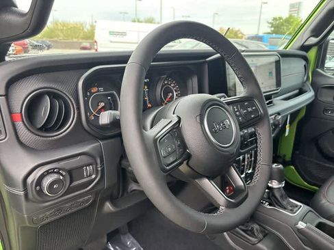 New 2025 Jeep Wrangler Unlimited Rubicon w/ Steel Bumper Group image 10