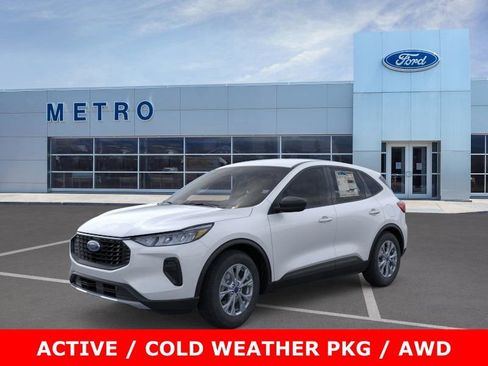 New 2025 Ford Escape Active w/ Cold Weather Package image 2